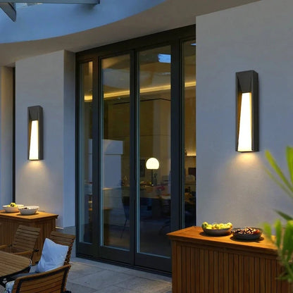 Pumous M-058 Outdoor Wall Lamp – IP65 Black Aluminum LED Fixture for Patio, Garden & Entryway