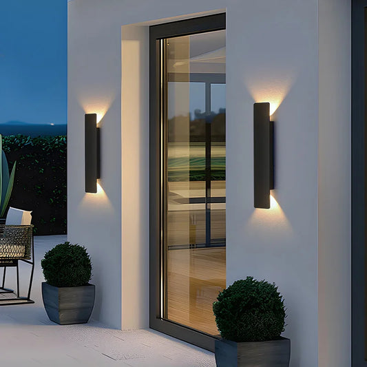 Pumous M001 Outdoor Wall Lamp – IP65 Black Aluminum 18W LED Strip Light for Patio & Entryway