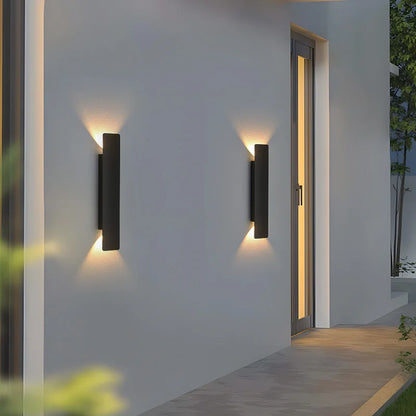 Pumous M001 Outdoor Wall Lamp – IP65 Black Aluminum 18W LED Strip Light for Patio & Entryway