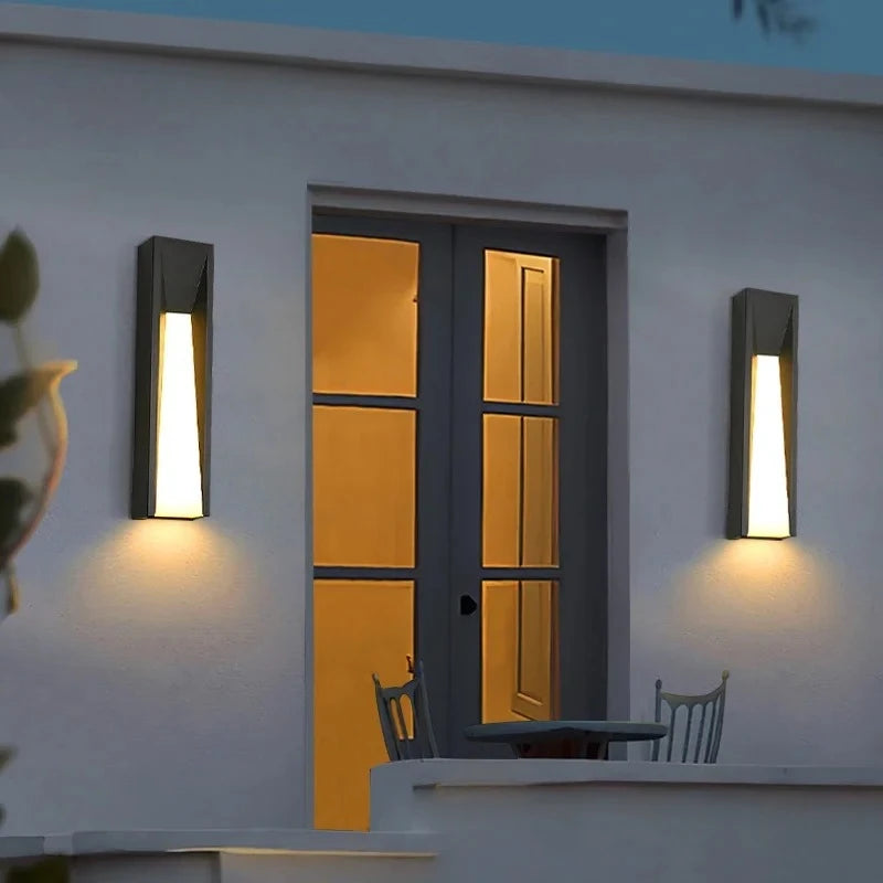 Pumous M-058 Outdoor Wall Lamp – IP65 Black Aluminum LED Fixture for Patio, Garden & Entryway