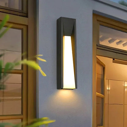 Pumous M-058 Outdoor Wall Lamp – IP65 Black Aluminum LED Fixture for Patio, Garden & Entryway