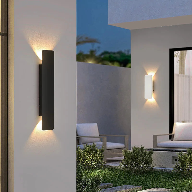 Pumous M001 Outdoor Wall Lamp – IP65 Black Aluminum 18W LED Strip Light for Patio & Entryway